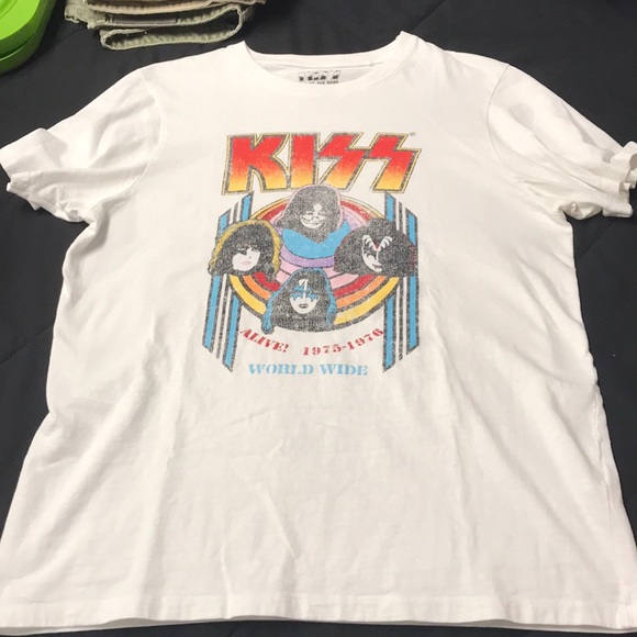 Kiss t shirt pull and bear Clearance
